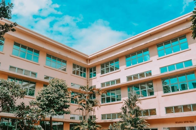 Sekolah Widyatebatkarai